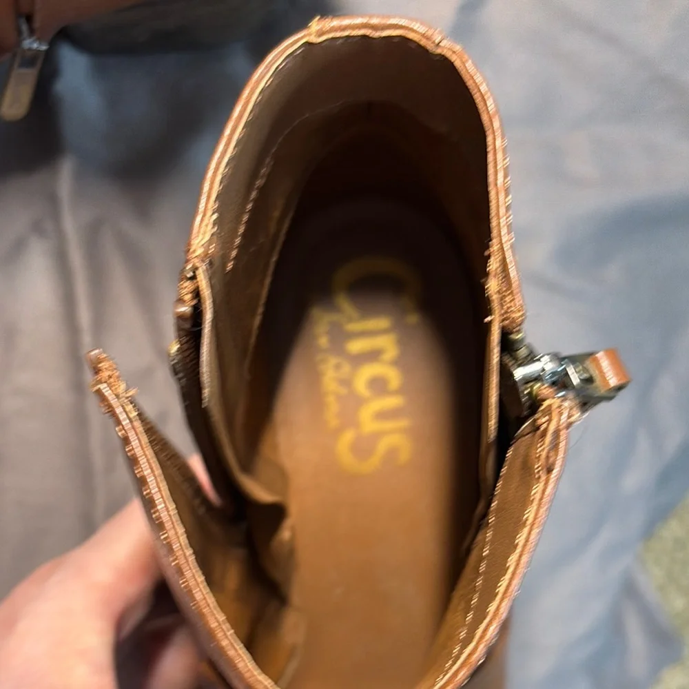 Brown Leather Ankle Boots - Picture 3 of 4